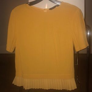 Short sleeved blouse